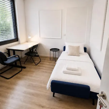 Budget For Workers, Near Frankfurt Am Main Apartment