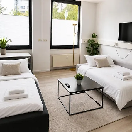 Budget For Workers, Near Frankfurt Am Main Apartment *