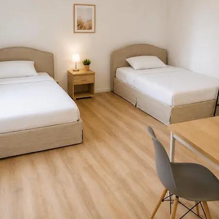Budget For Workers, Near Frankfurt Am Main Apartment *